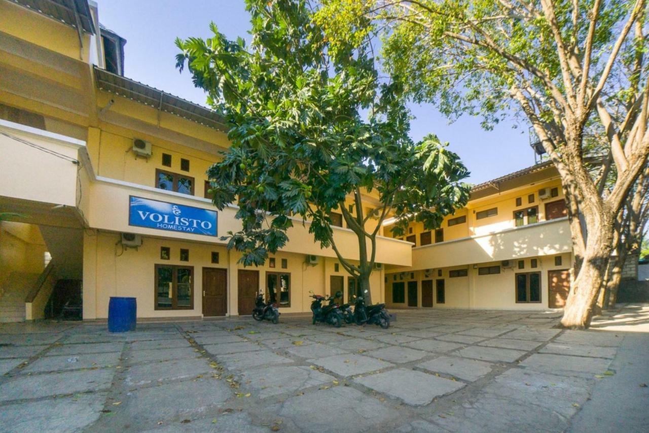 红多兹酒店-近努沙岑达纳大学 古邦 外观 照片